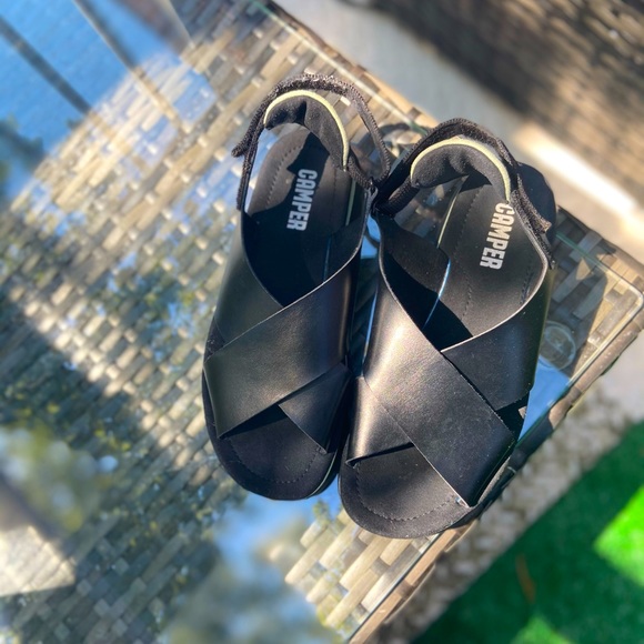 CAMPER black sandals - Picture 1 of 2